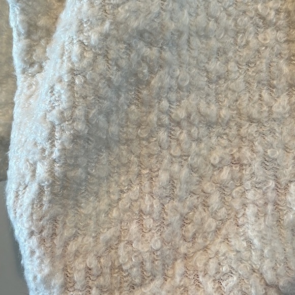 NWT winter white/ivory/cream wool blend 3/4 sleeve timeless classic sweater Med - Picture 8 of 9
